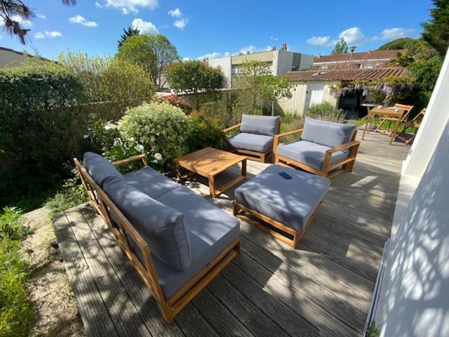 Maison Centre Ville Avec Jardin , Terrasse, Et Garage Velos 라로셸 외부 사진